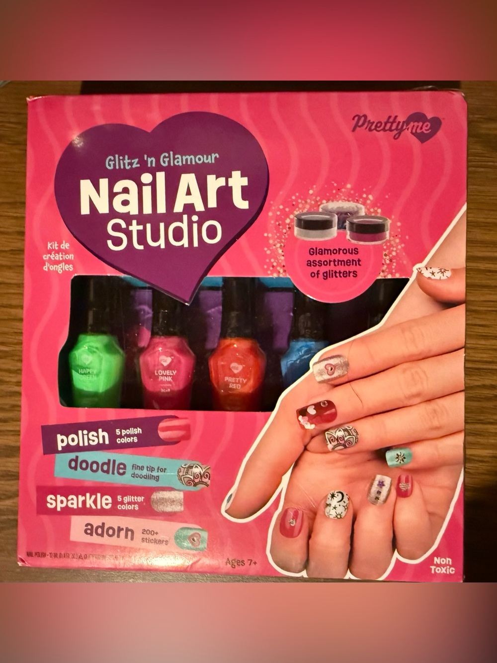 Girls Nail Art Set - Brand New!